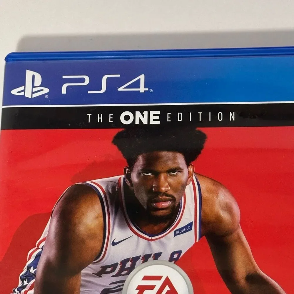 A Sports NBA Live 19 The One Edition Complete With Manual